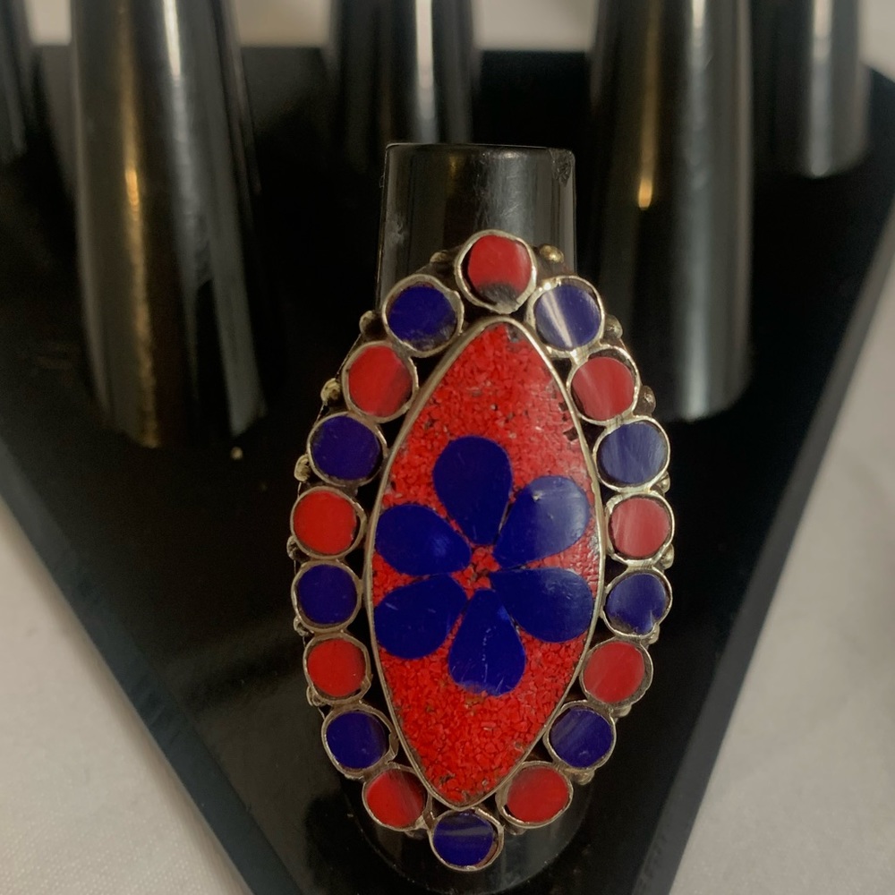 Unique multi color ring - Picture 2 of 5